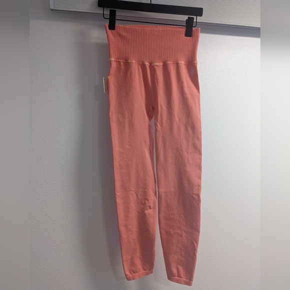 Free People Movement High-Rise 7/8 Length Good Karma Leggings Size M/L - Picture 5 of 7